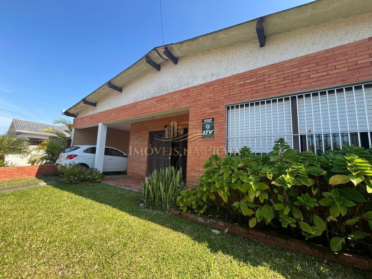 Poucos metros do mar em Xangri-Lá