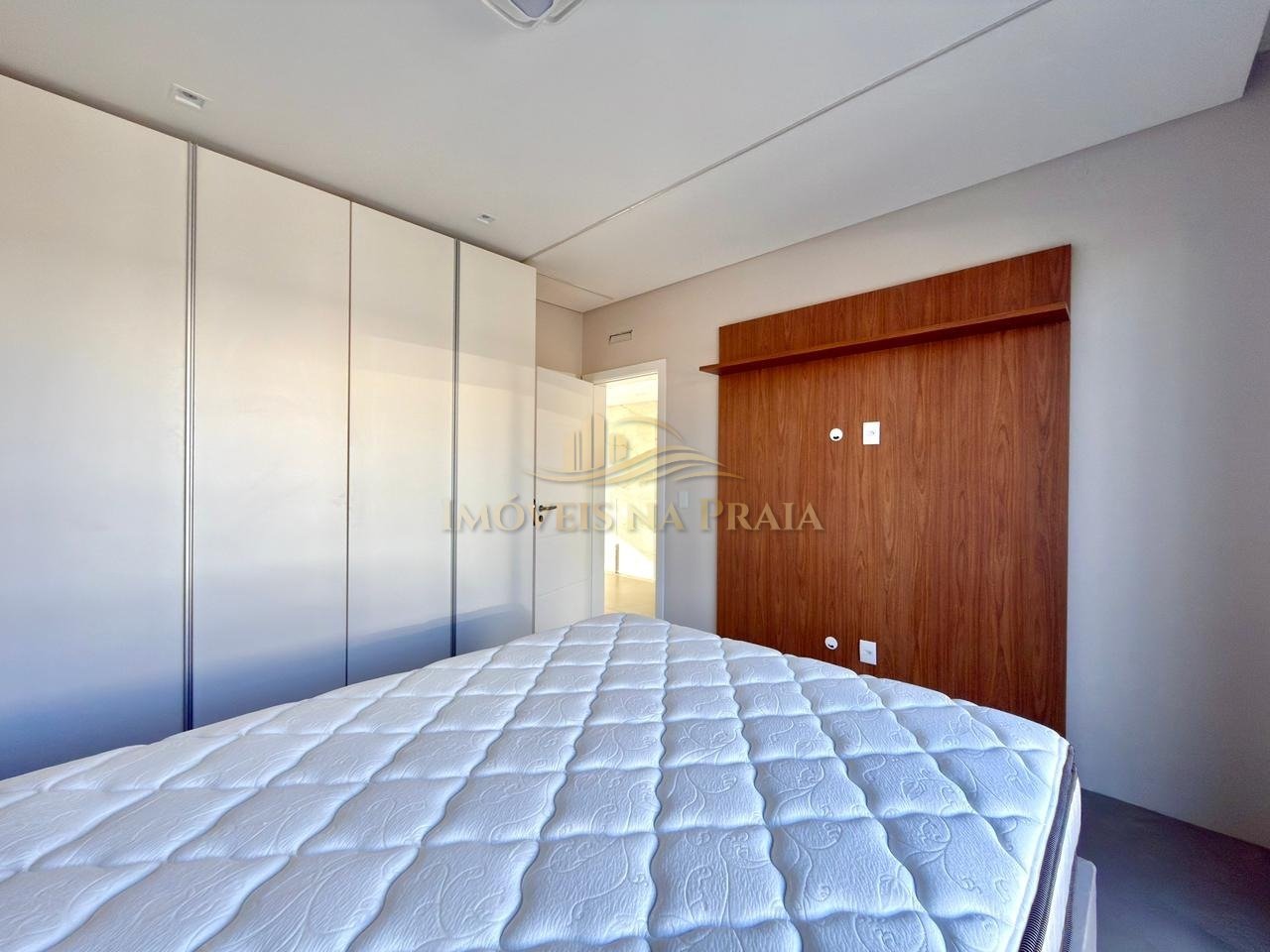 Foto 18 — Casa em Condomínio 4 dormitórios no bairro Sunset