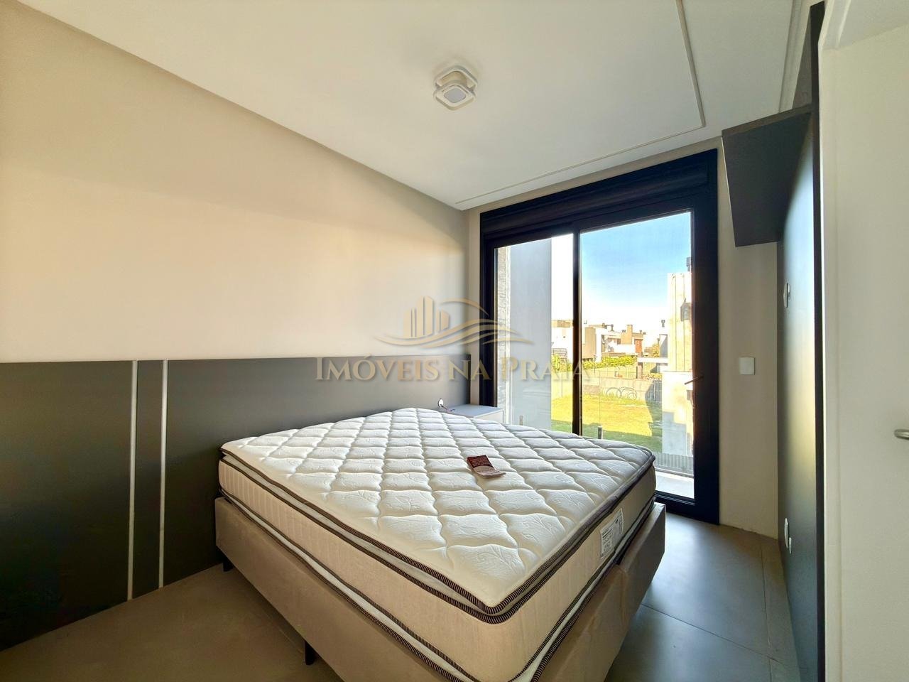 Foto 13 — Casa em Condomínio 4 dormitórios no bairro Sunset