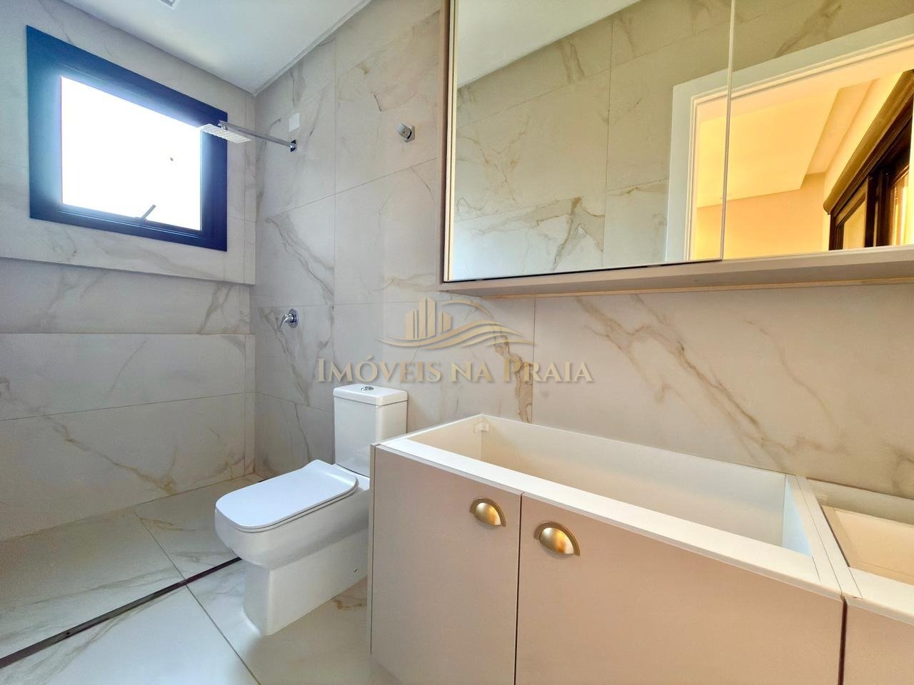 Foto 10 — Casa em Condomínio 4 dormitórios no bairro Sunset