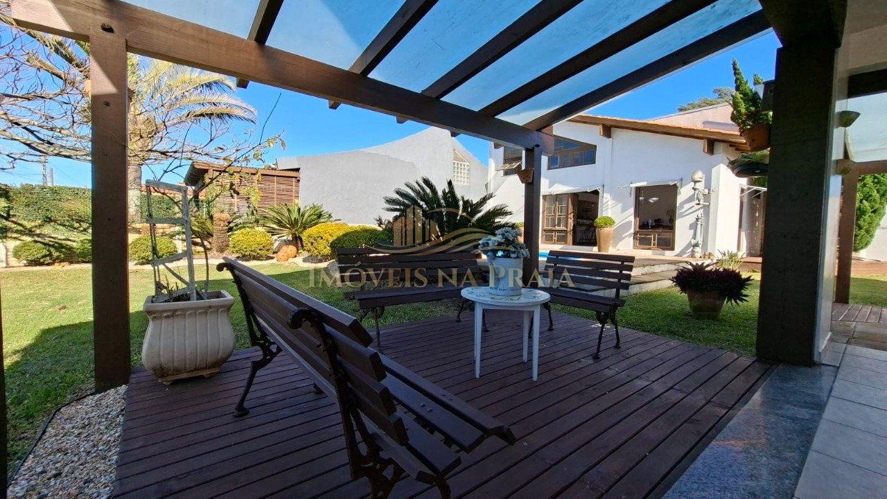 Foto 6 — Casa 3 dormitórios no bairro Noiva do Mar