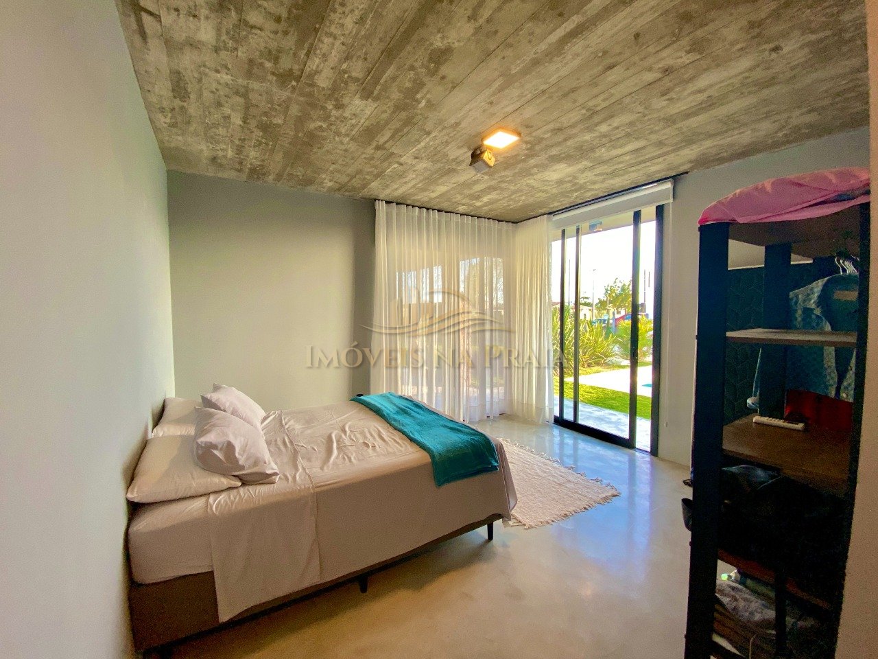 Foto 22 — Casa 2 dormitórios no bairro Arpoador