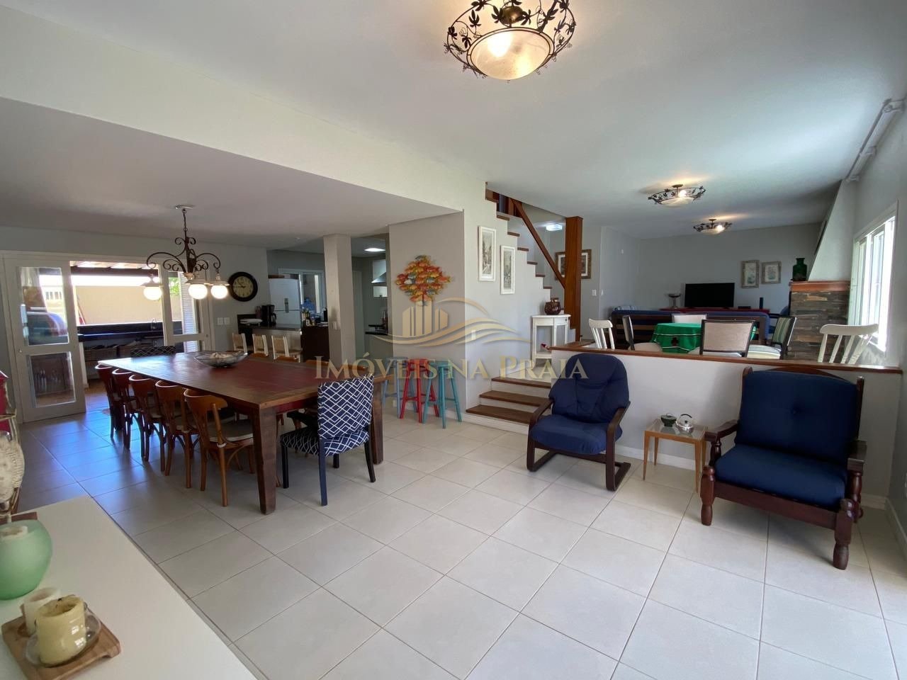 Foto 8 — Casa 6 dormitórios no bairro Atlântida