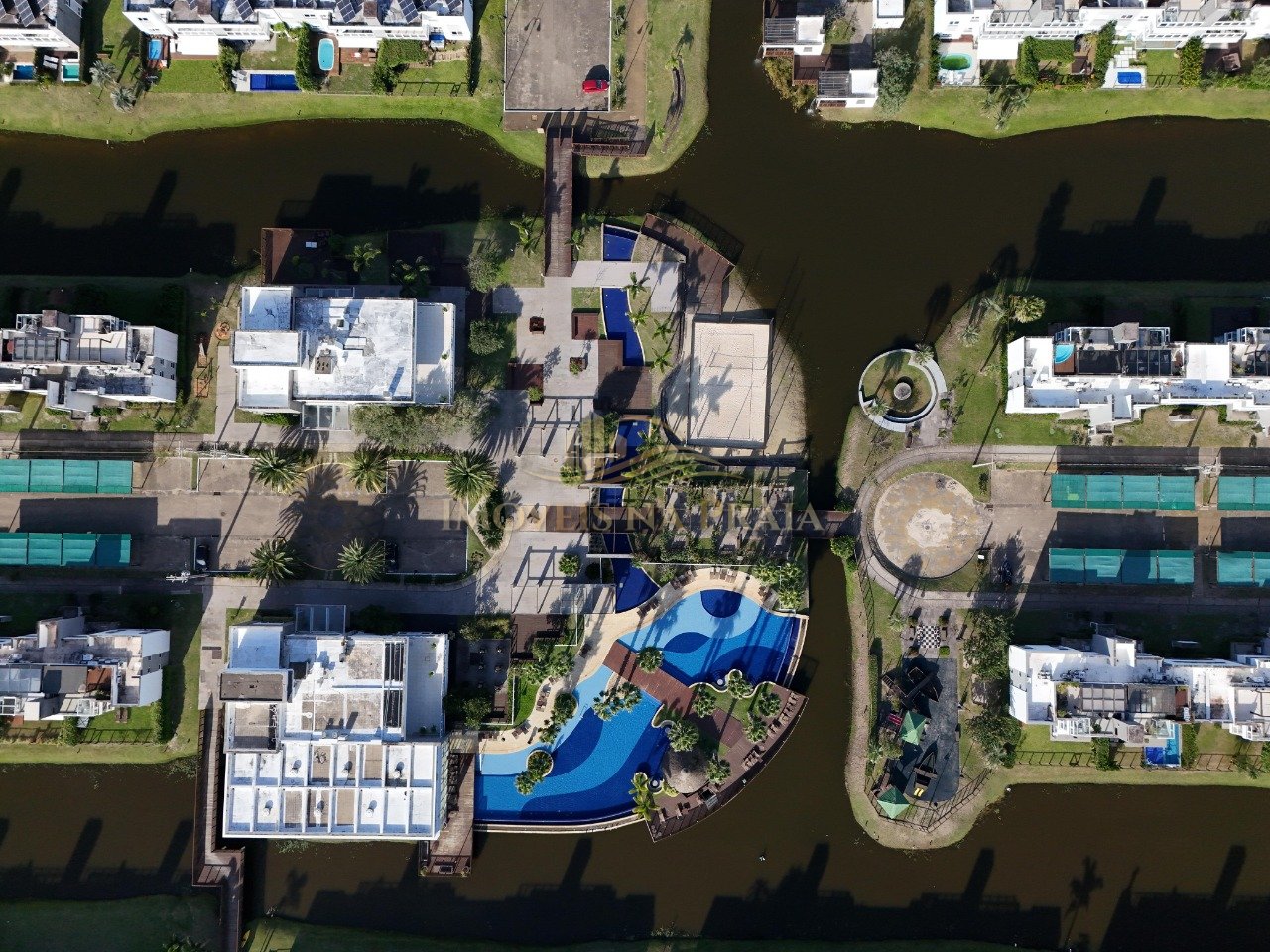 Foto 44 — Casa em Condomínio 4 dormitórios no bairro Rossi Atlântida