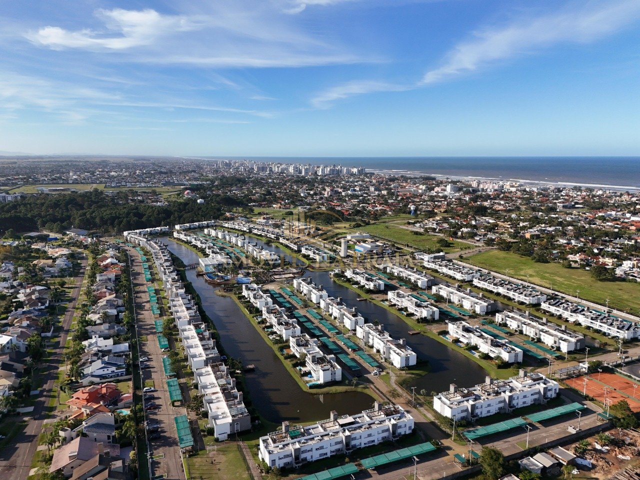 Foto 43 — Casa em Condomínio 4 dormitórios no bairro Rossi Atlântida