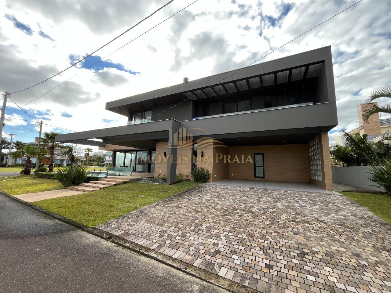 Casa em Condomínio 4 dormitórios no bairro Atlântico Villas Club
