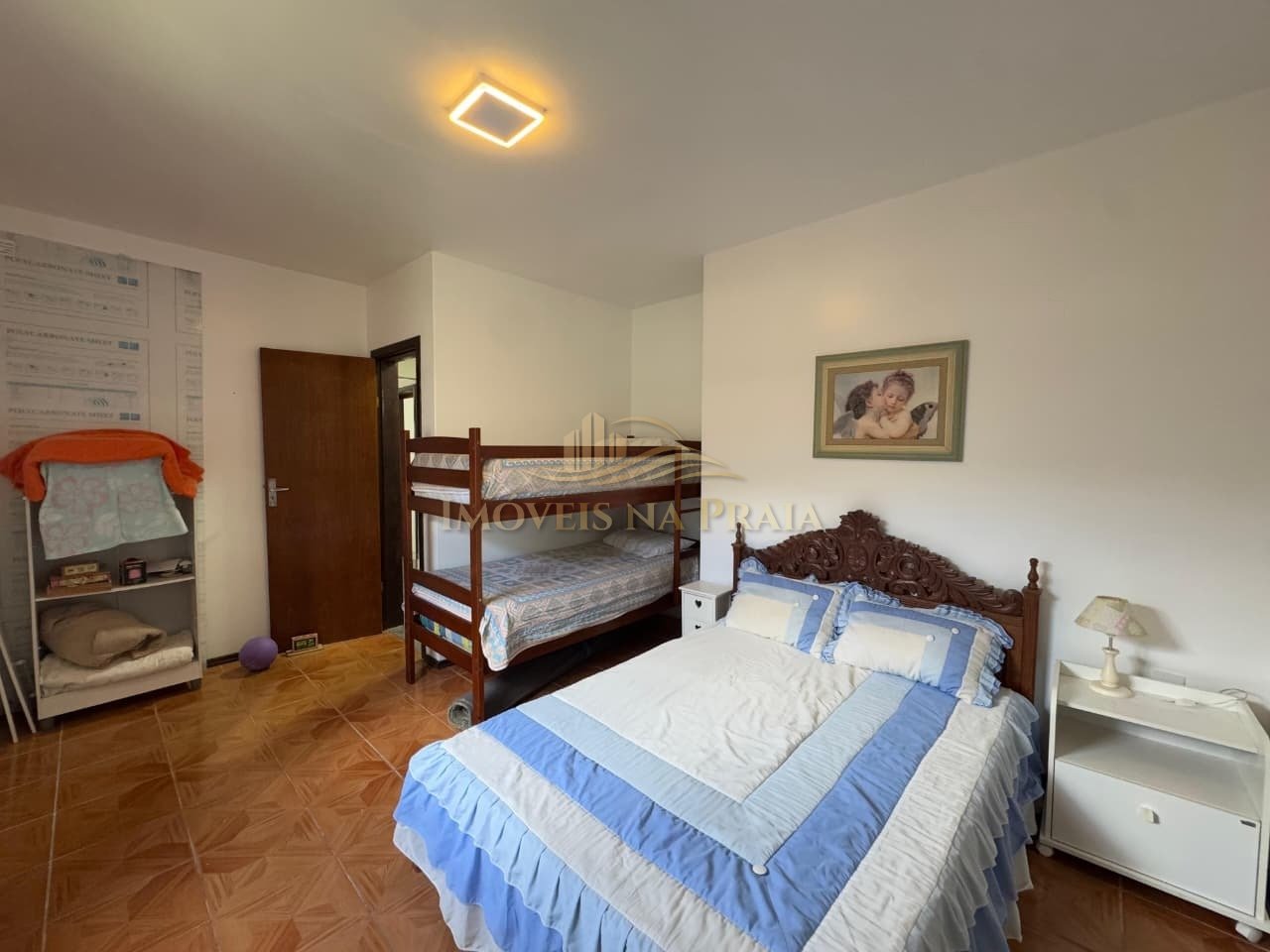 Foto 13 — Casa 5 dormitórios no bairro Rainha do Mar