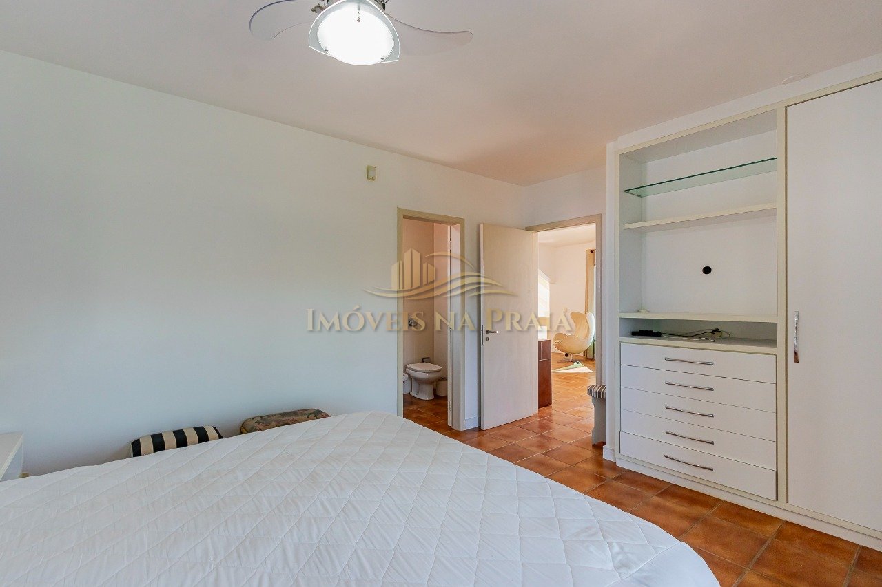 Foto 41 — Casa 4 dormitórios no bairro Centro