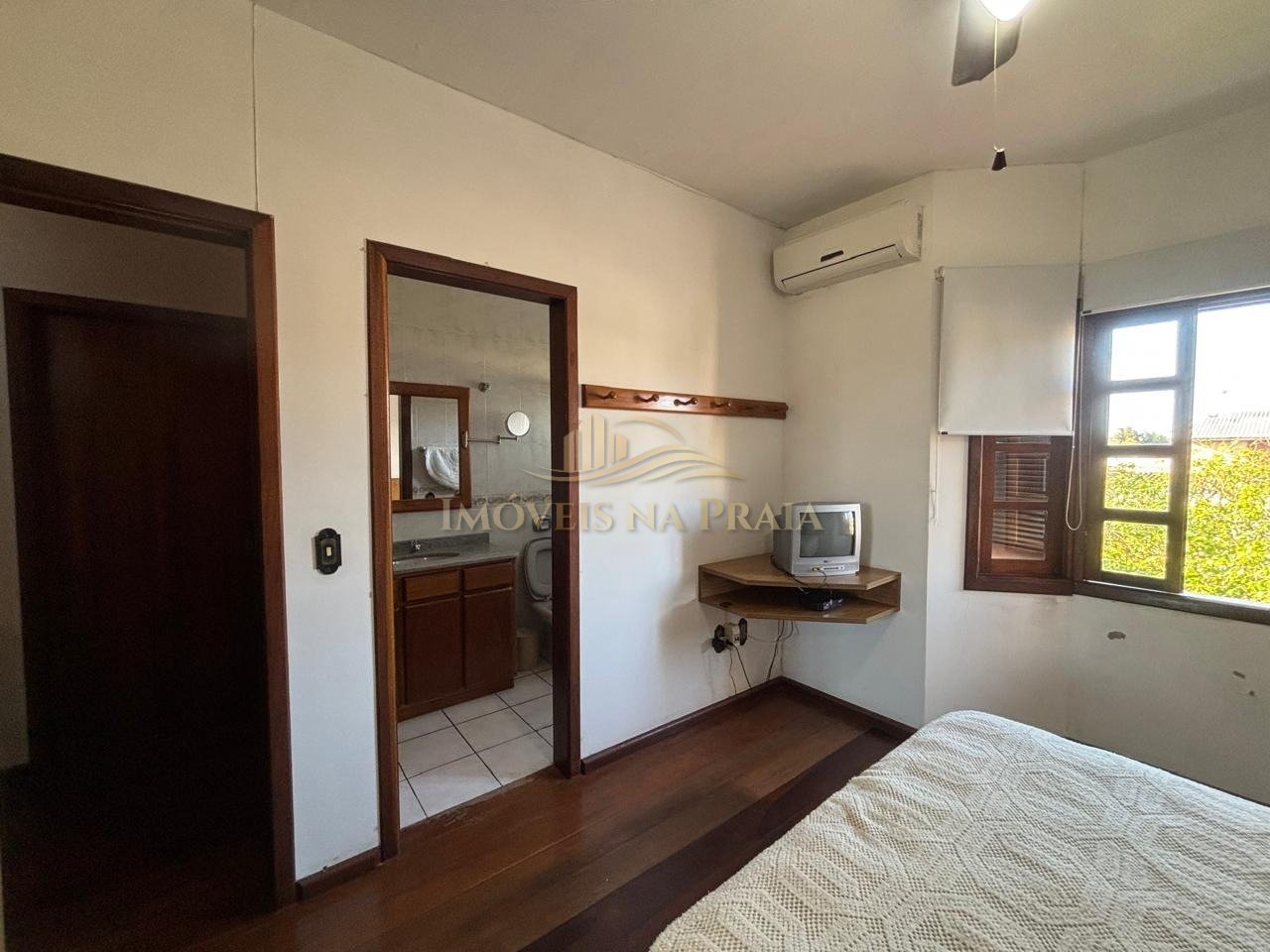 Foto 35 — Casa 5 dormitórios no bairro Atlântida