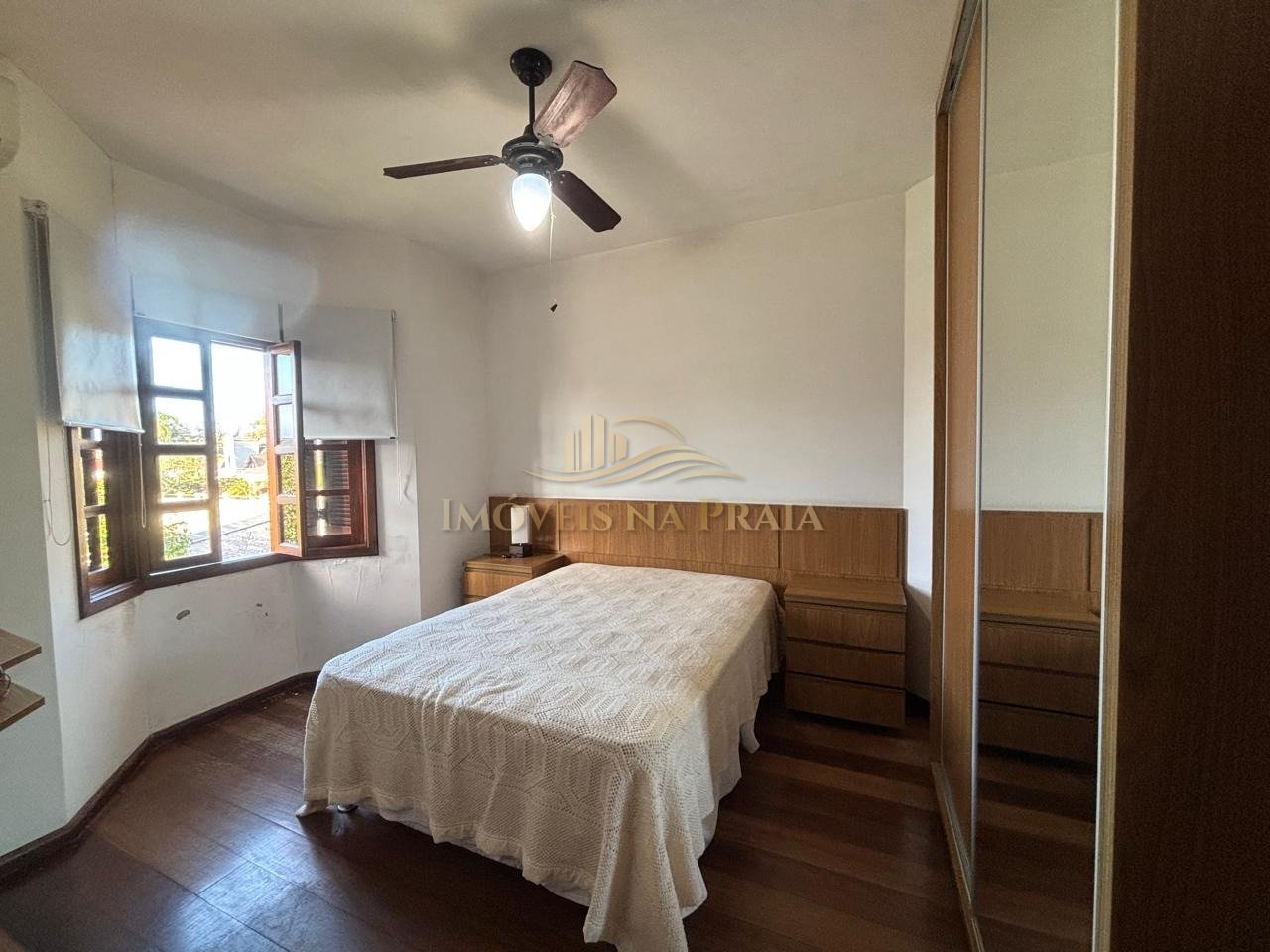 Foto 3 — Casa 5 dormitórios no bairro Atlântida