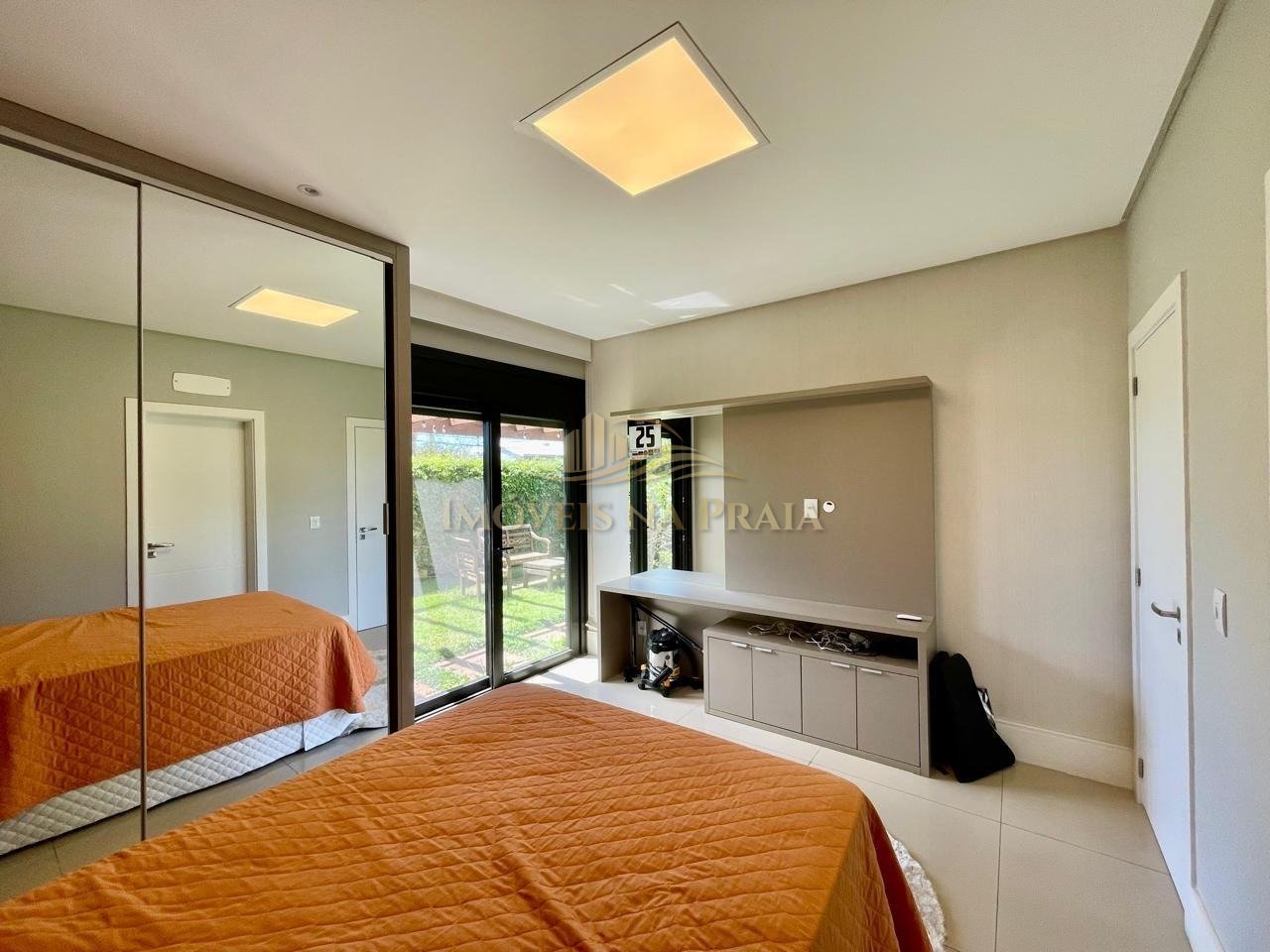 Foto 26 — Casa em Condomínio 4 dormitórios no bairro Malibu Beach Residence