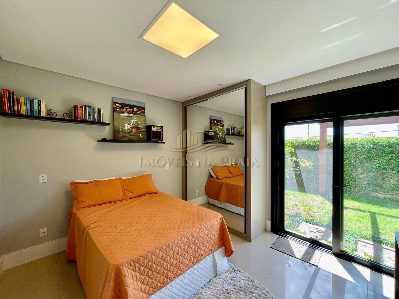 Foto 21 — Casa em Condomínio 4 dormitórios no bairro Malibu Beach Residence