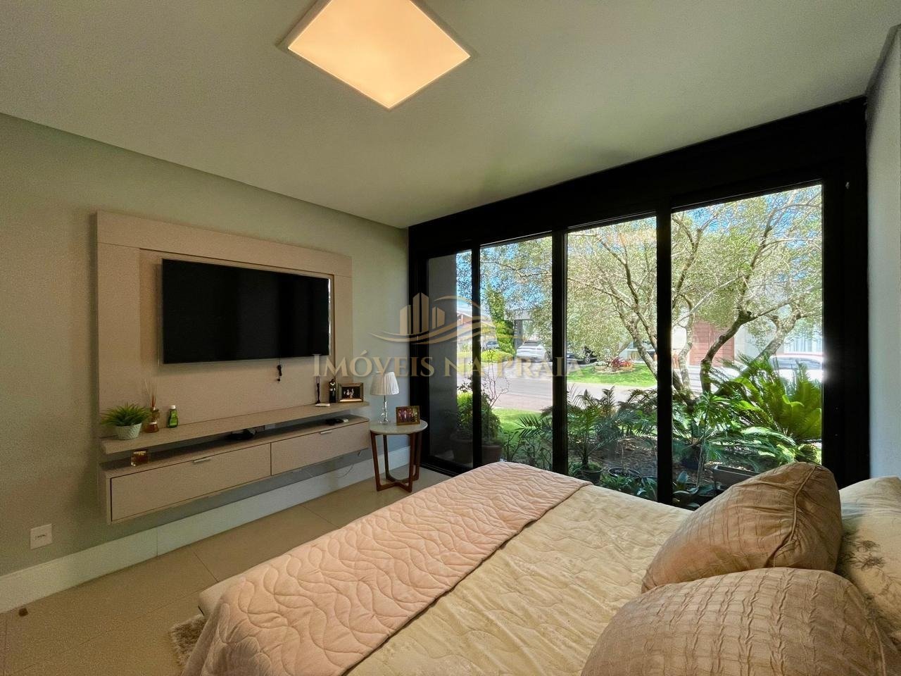 Foto 13 — Casa em Condomínio 4 dormitórios no bairro Malibu Beach Residence