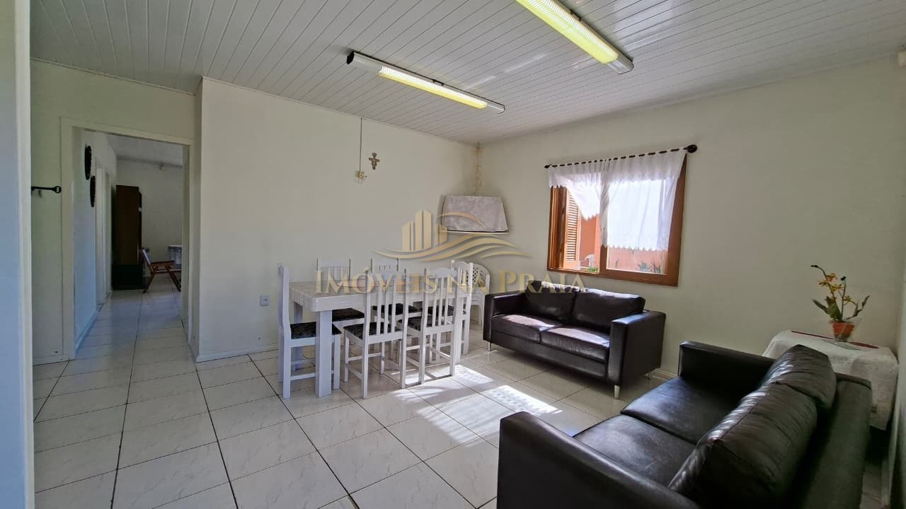 Foto 9 — Casa 3 dormitórios no bairro Rainha do Mar