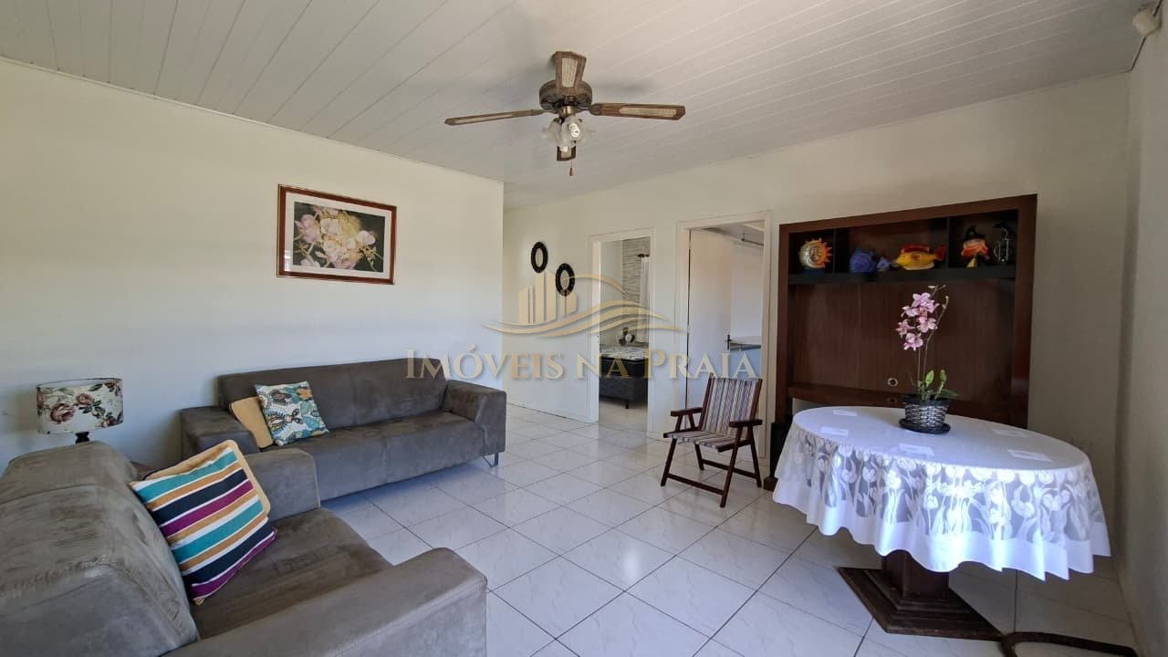 Foto 3 — Casa 3 dormitórios no bairro Rainha do Mar