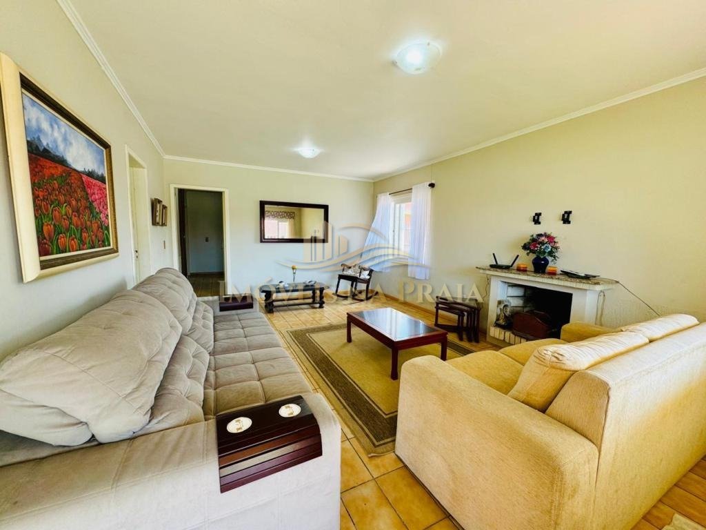 Foto 2 — Casa 3 dormitórios no bairro Arpoador