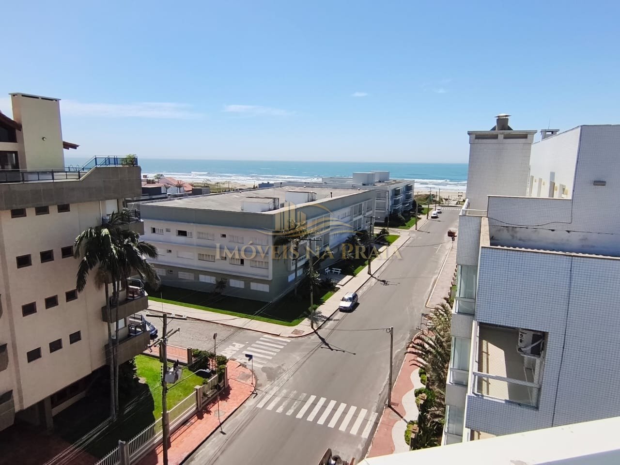 Foto 5 — Apartamento 4 dormitórios no bairro Atlântida