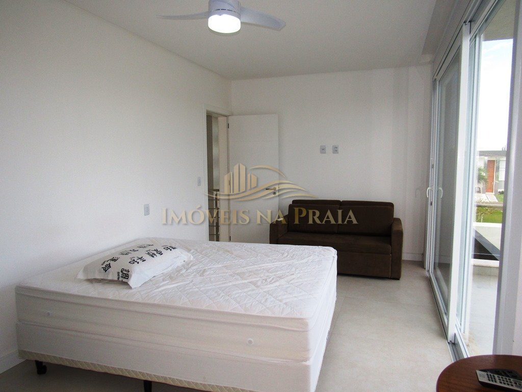 Foto 18 — Casa em Condomínio 4 Dormitório(s) Bairro Las Palm