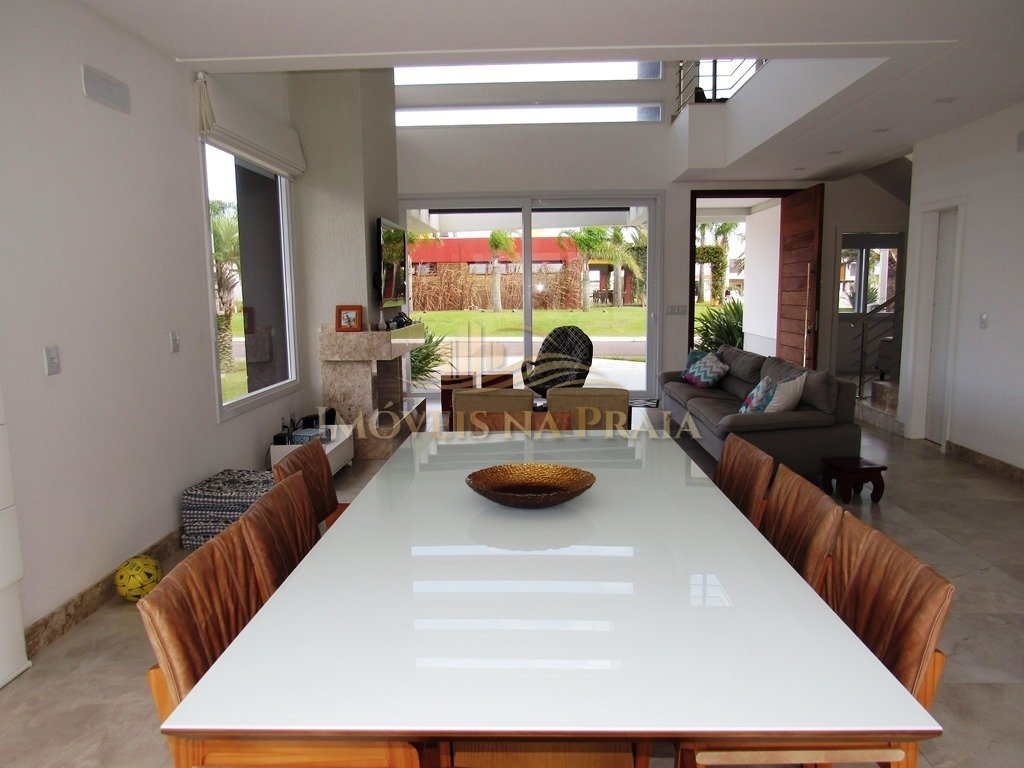 Foto 7 — Casa em Condomínio 4 Dormitório(s) Bairro Las Palm