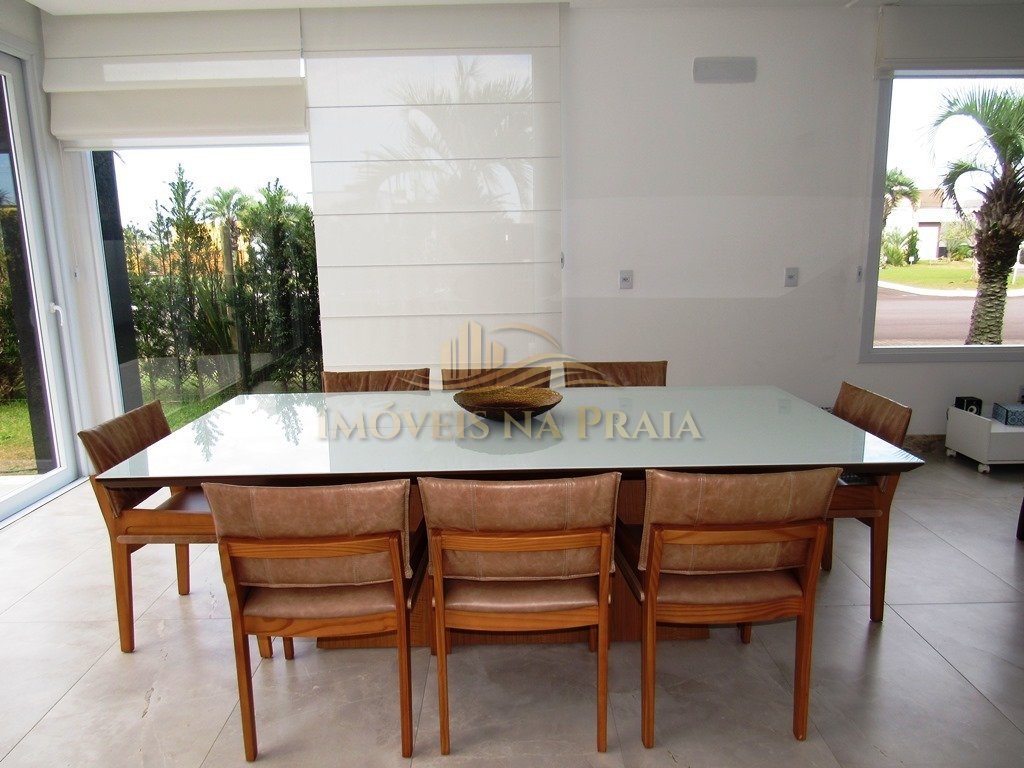 Foto 6 — Casa em Condomínio 4 Dormitório(s) Bairro Las Palm