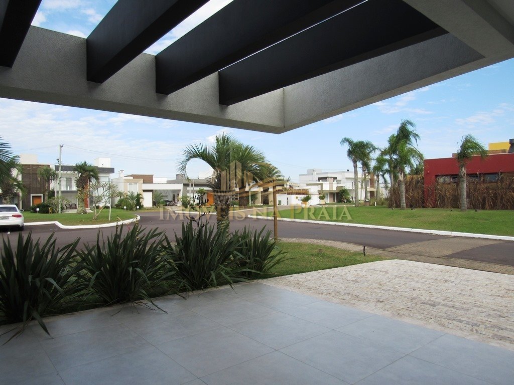 Foto 2 — Casa em Condomínio 4 Dormitório(s) Bairro Las Palm