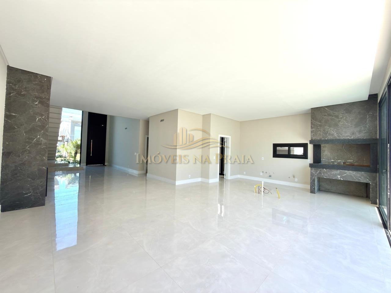 Foto 9 — Casa em Condomínio 4 dormitórios no bairro Sunset