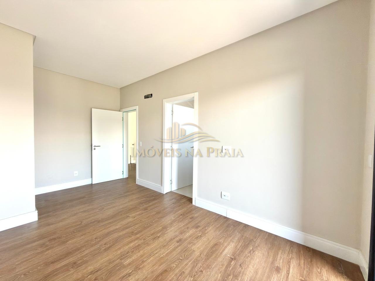 Foto 24 — Casa em Condomínio 4 dormitórios no bairro Sunset