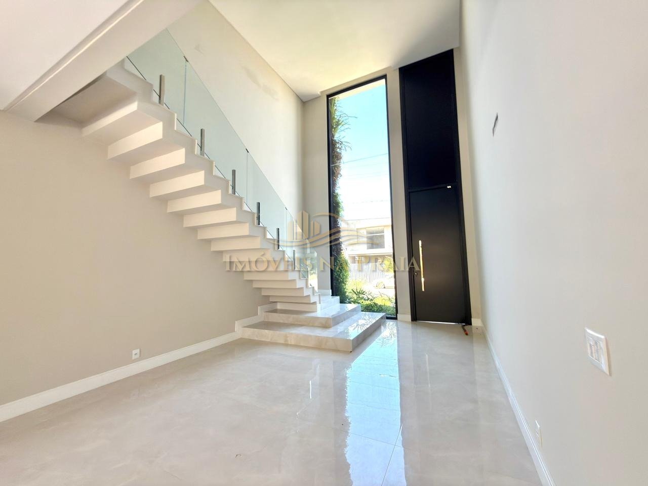 Foto 11 — Casa em Condomínio 4 dormitórios no bairro Sunset