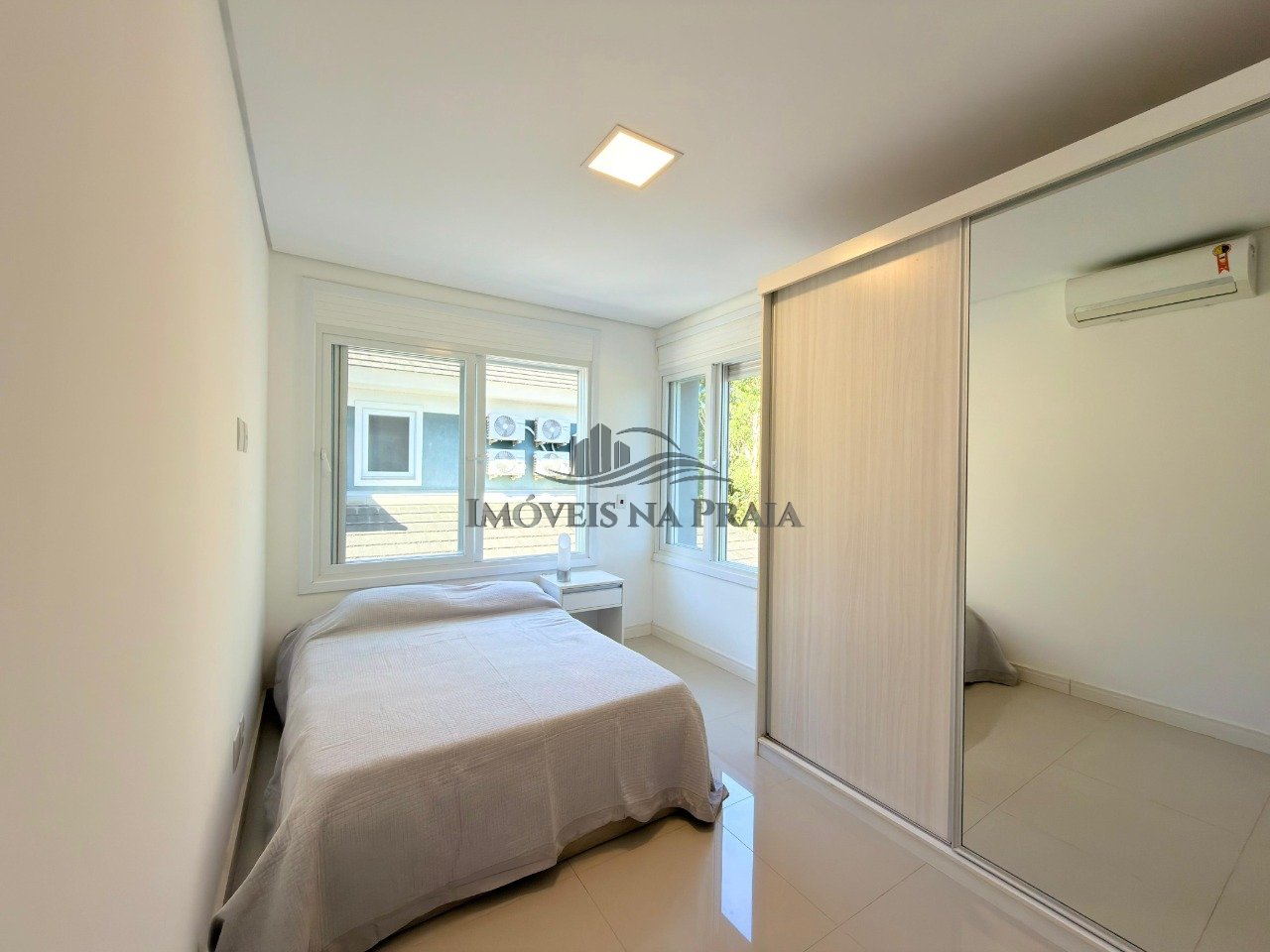 Foto 19 — Casa em Condomínio 5 dormitórios no bairro Porto Coronado