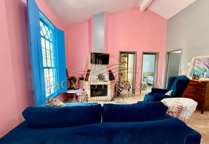 Foto 3 — Casa 4 dormitórios no bairro Noiva do Mar