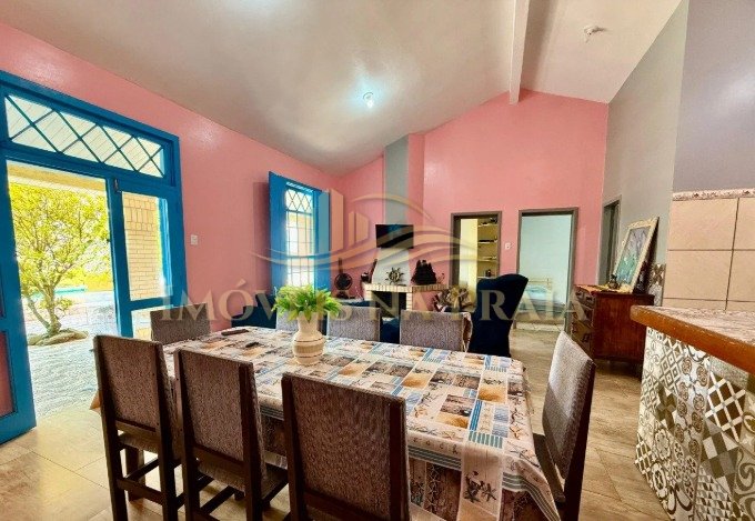 Foto 4 — Casa 4 dormitórios no bairro Noiva do Mar