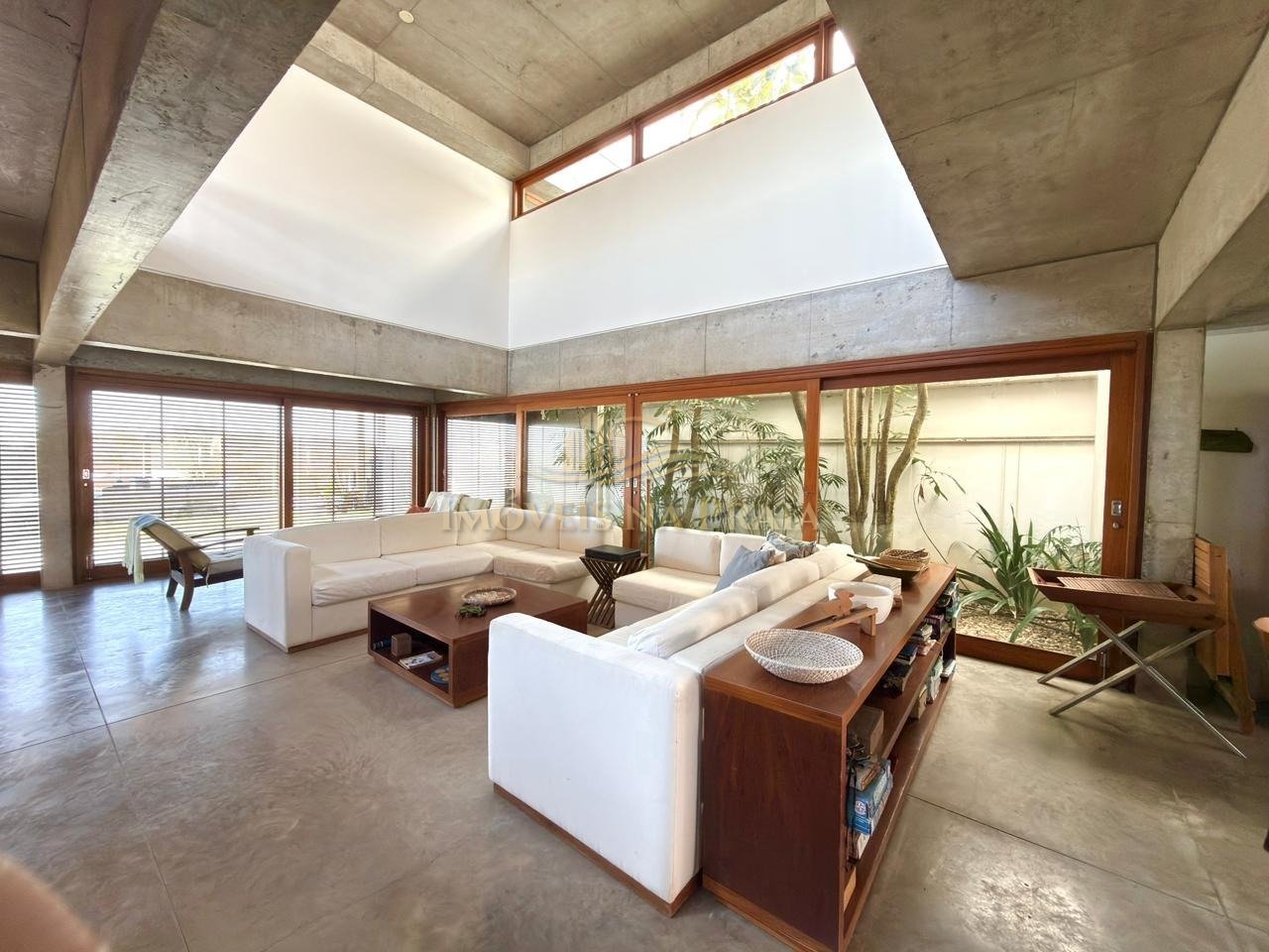 Foto 23 — Casa 4 dormitórios no bairro Centro