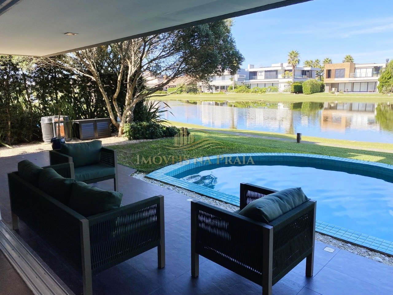 Foto 44 — Casa em Condomínio 6 dormitórios no bairro Ventura Club