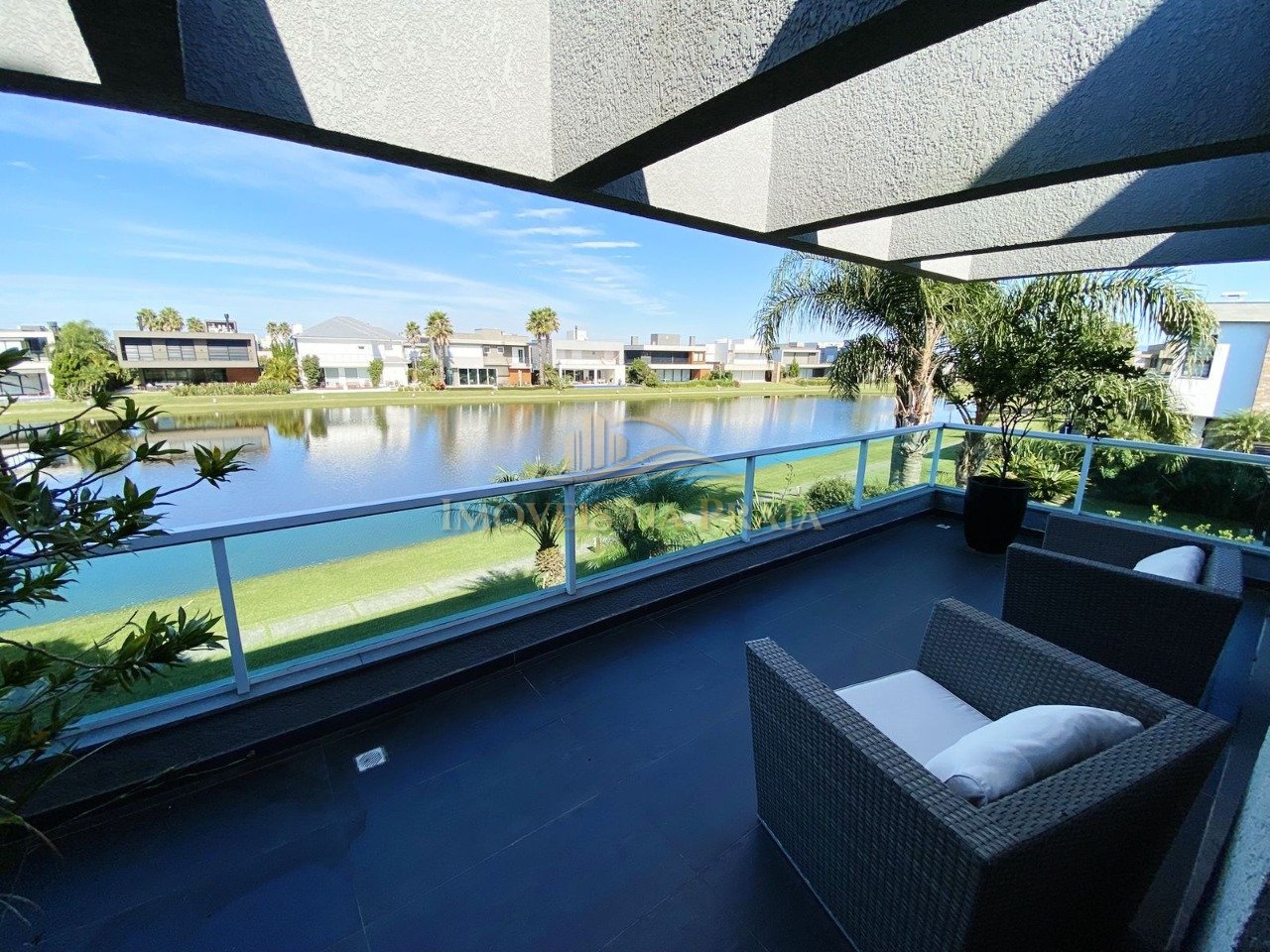 Foto 17 — Casa em Condomínio 6 dormitórios no bairro Ventura Club