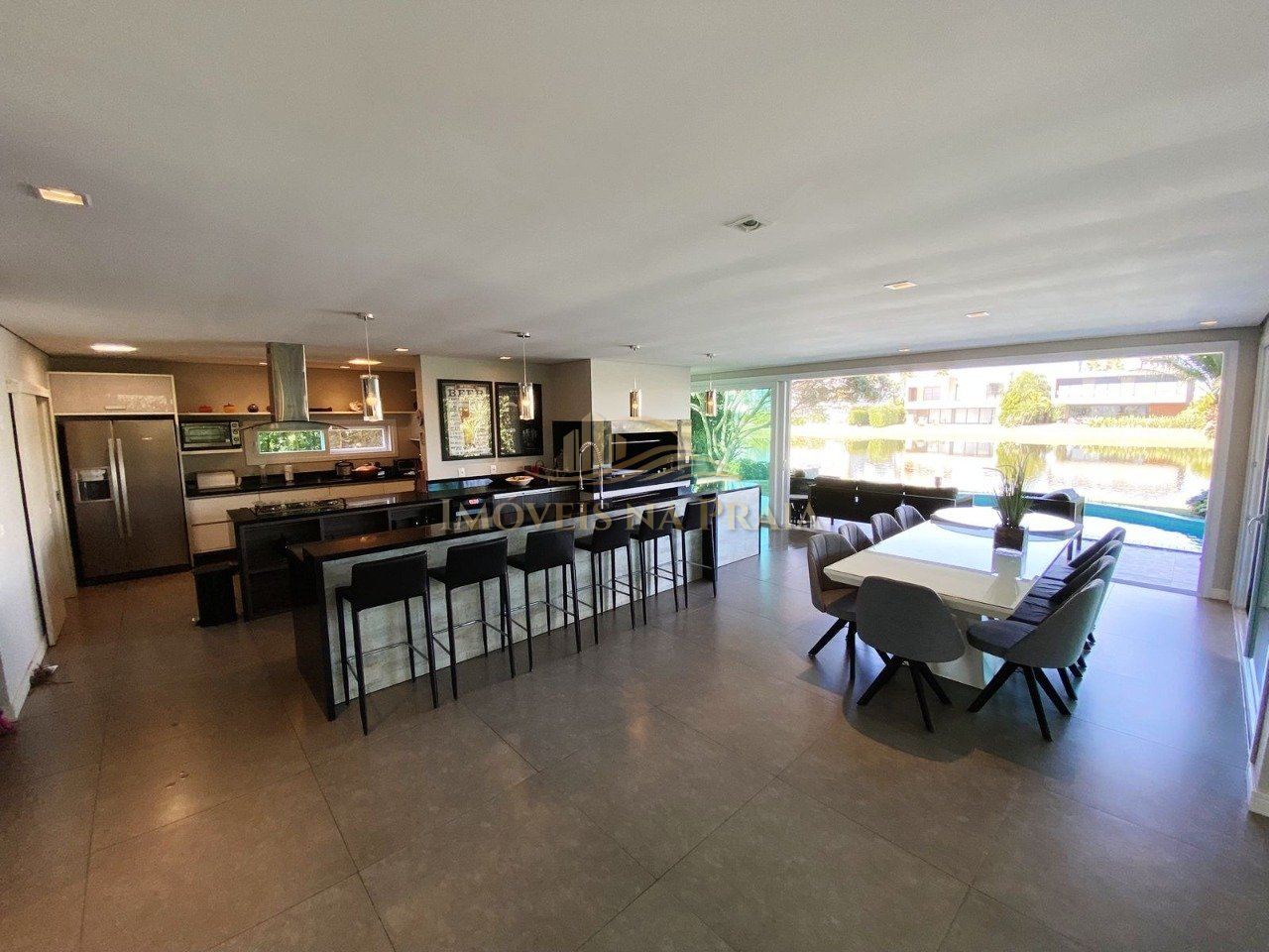 Foto 40 — Casa em Condomínio 6 dormitórios no bairro Ventura Club