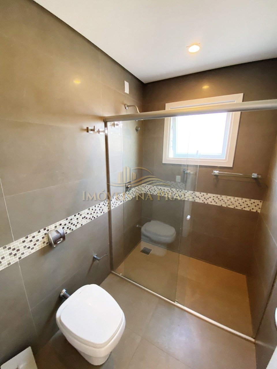 Foto 15 — Casa em Condomínio 6 dormitórios no bairro Ventura Club