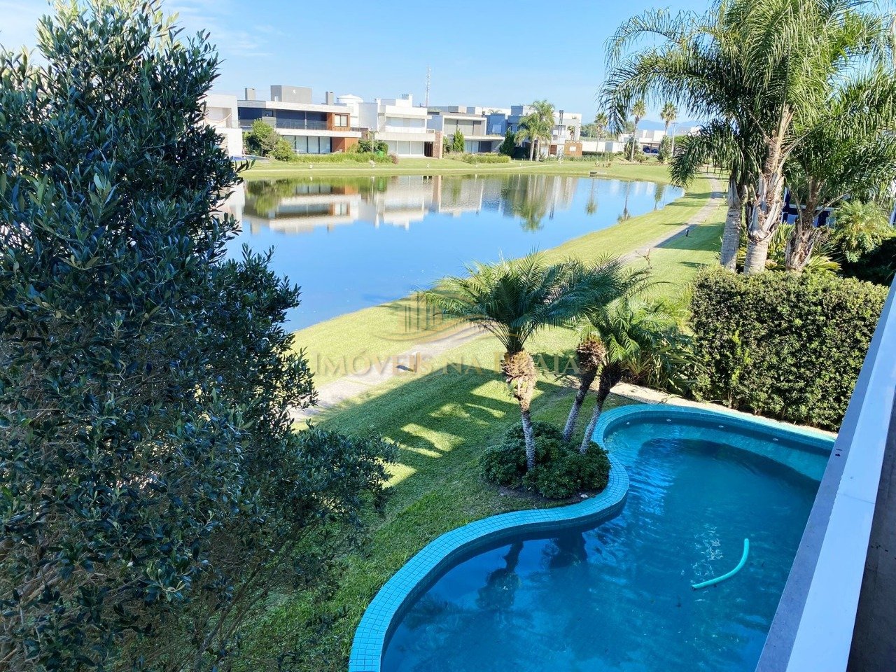 Foto 8 — Casa em Condomínio 6 dormitórios no bairro Ventura Club