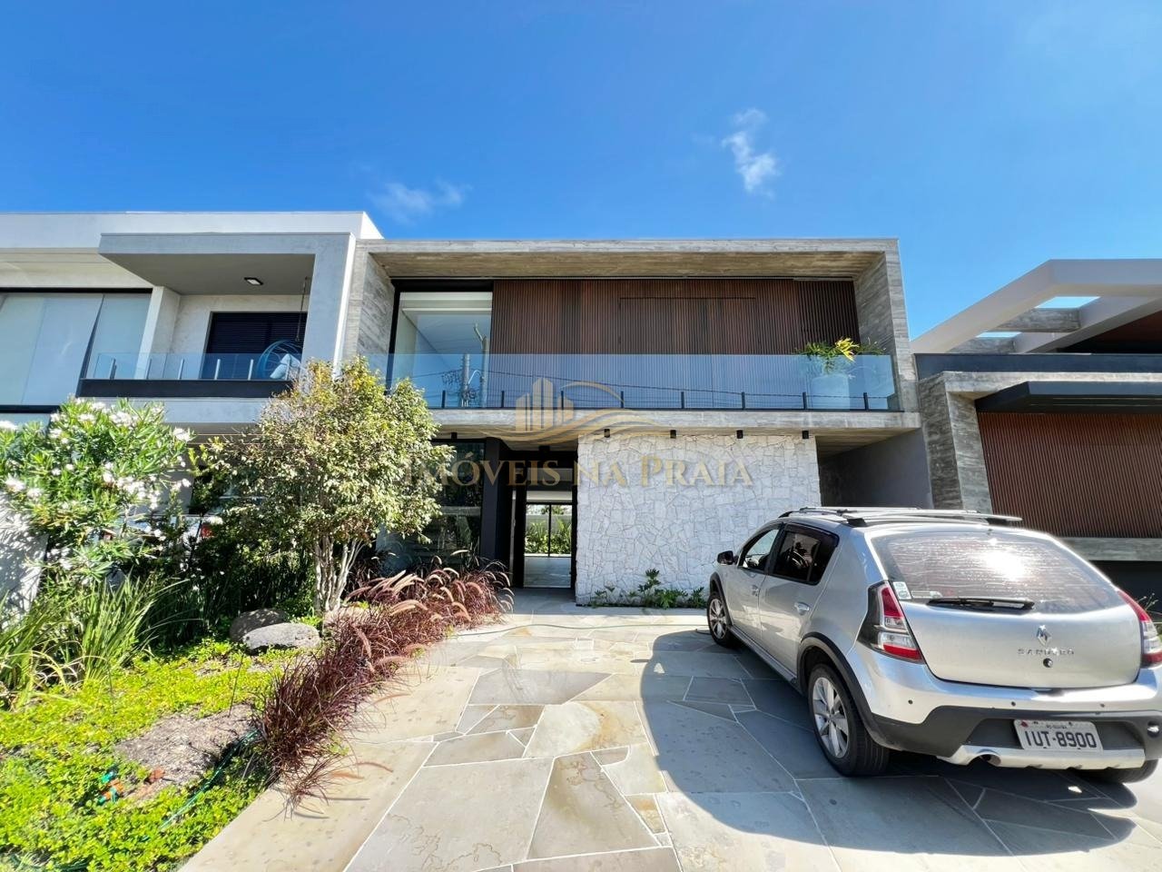 Casa em Condomínio 4 dormitórios no bairro Sunset