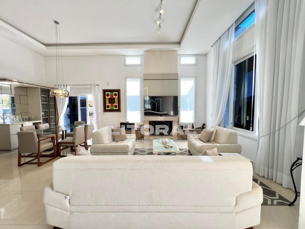 Foto 11 — Casa 3 dormitórios no bairro Noiva do Mar