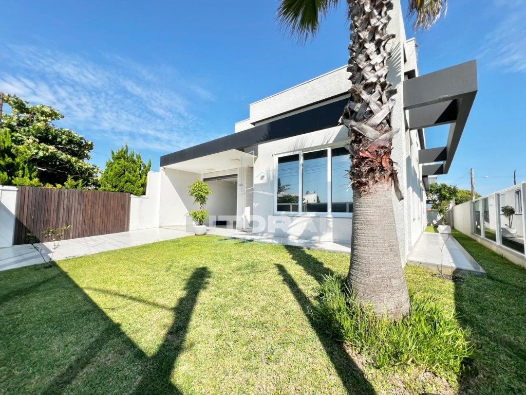 Foto 4 — Casa 3 dormitórios no bairro Noiva do Mar