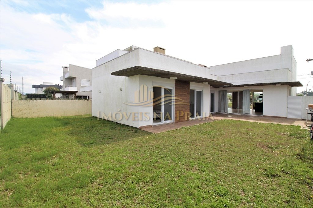 Foto 13 — Casa em Condomínio no Quintas do Lago.