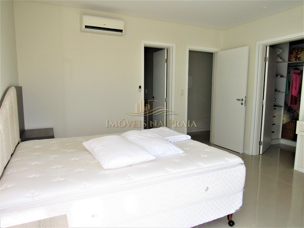 Foto 22 — Casa em Condomínio 4 Dormitório(s) Bairro Ventura