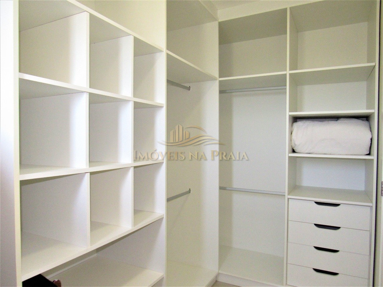 Foto 19 — Casa em Condomínio 4 Dormitório(s) Bairro Ventura