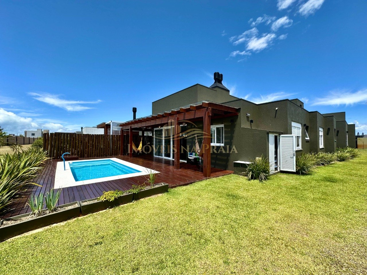 Foto 14 — Casa em Condomínio 4 Dormitório(s) Bairro Riviera