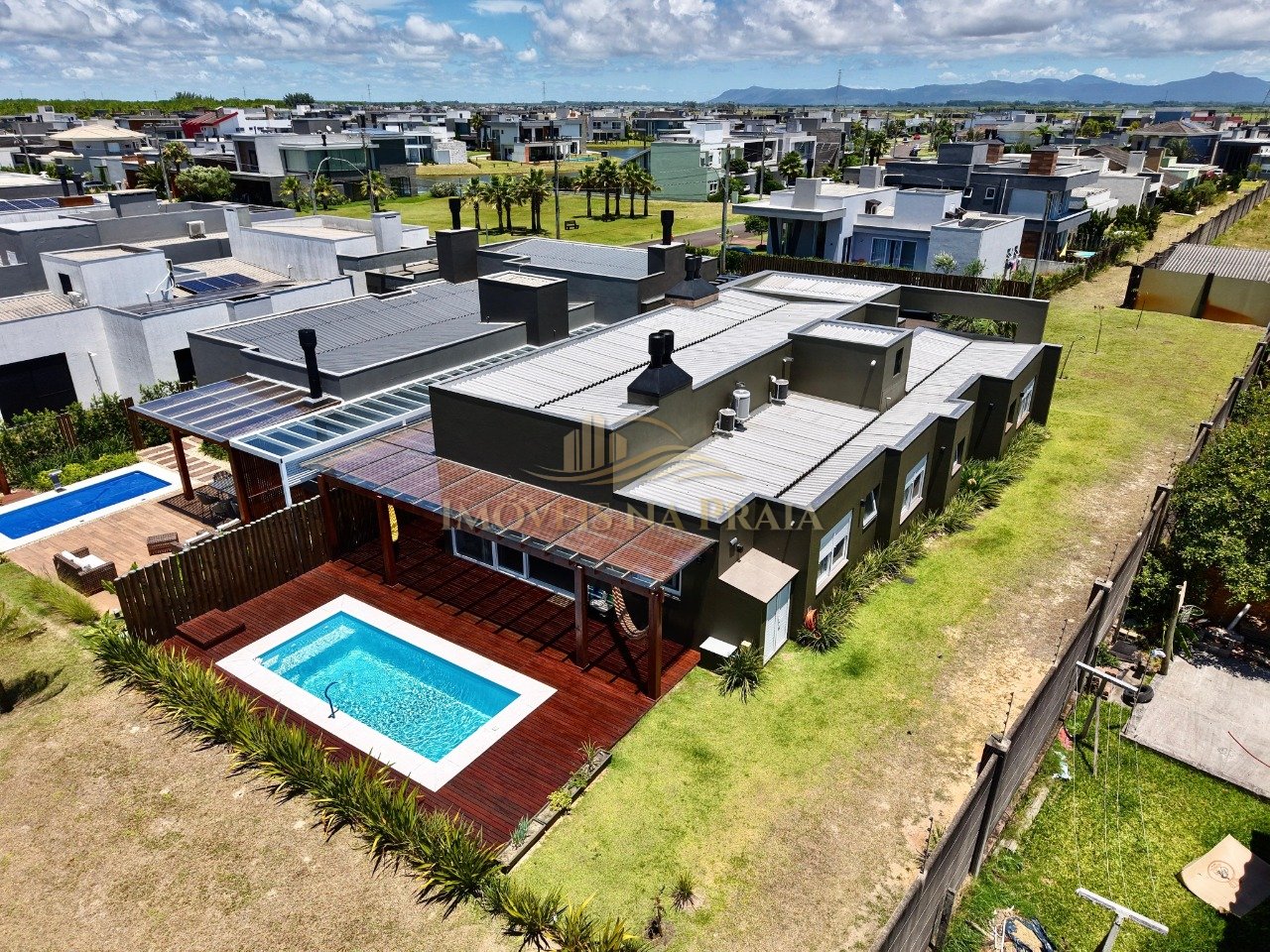 Foto 28 — Casa em Condomínio 4 Dormitório(s) Bairro Riviera