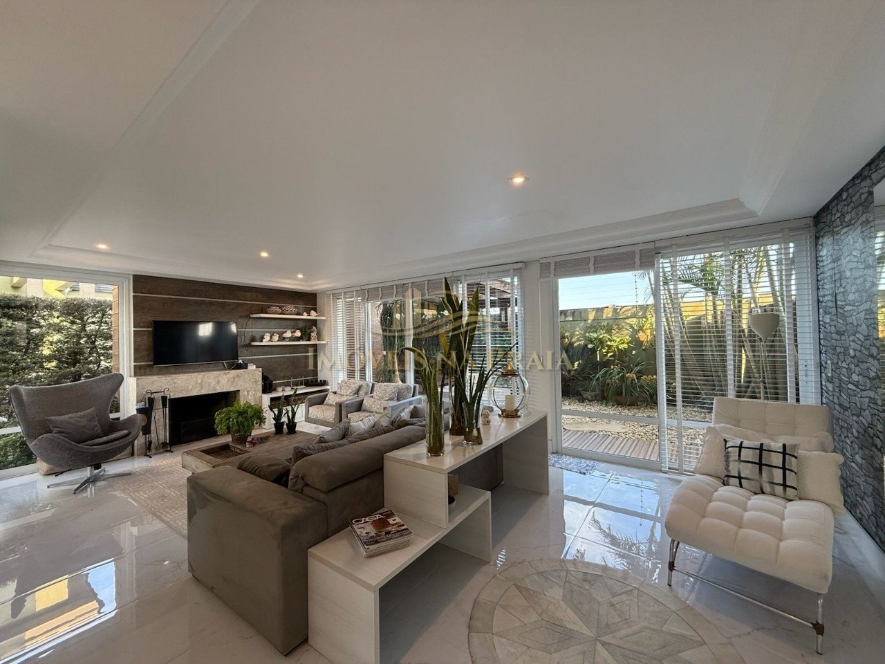 Foto 17 — Casa em Condomínio 4 dormitórios no bairro Ventura Club