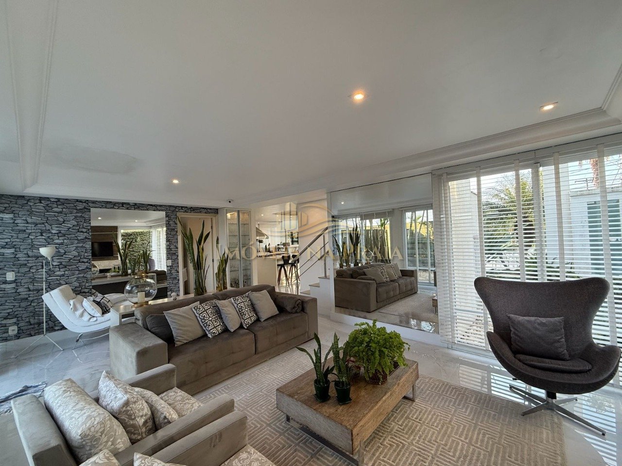 Foto 19 — Casa em Condomínio 4 dormitórios no bairro Ventura Club