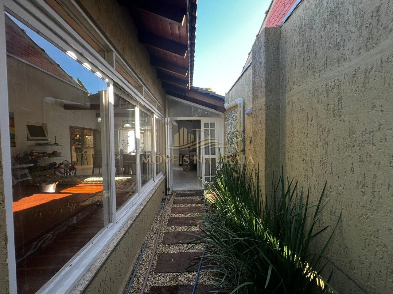 Foto 11 — Casa 4 Dormitório(s) Bairro Atlântida