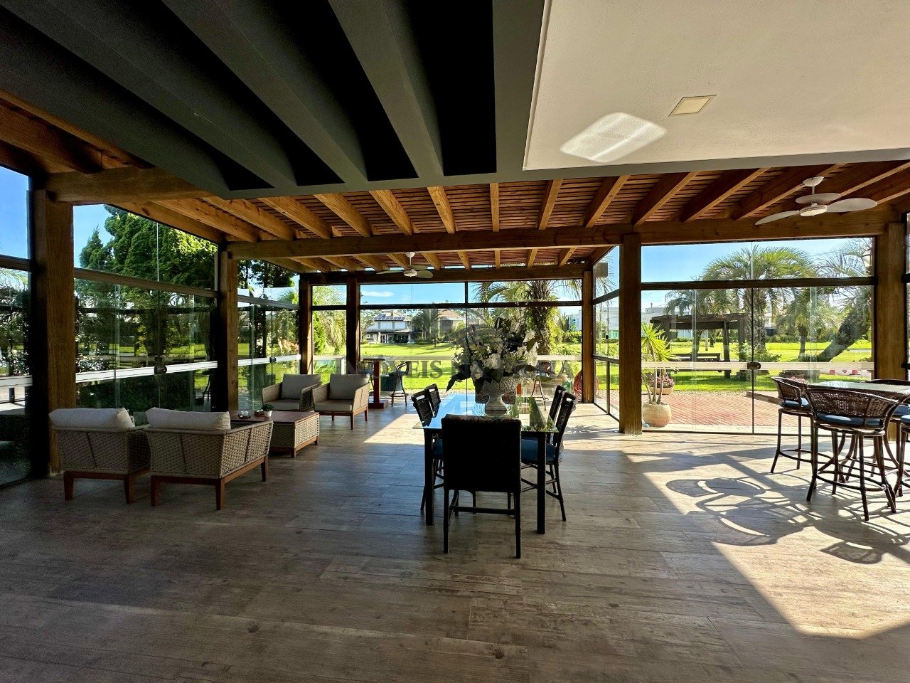 Foto 16 — Casa em Condomínio 5 dormitórios no bairro Bosques de Atlântida