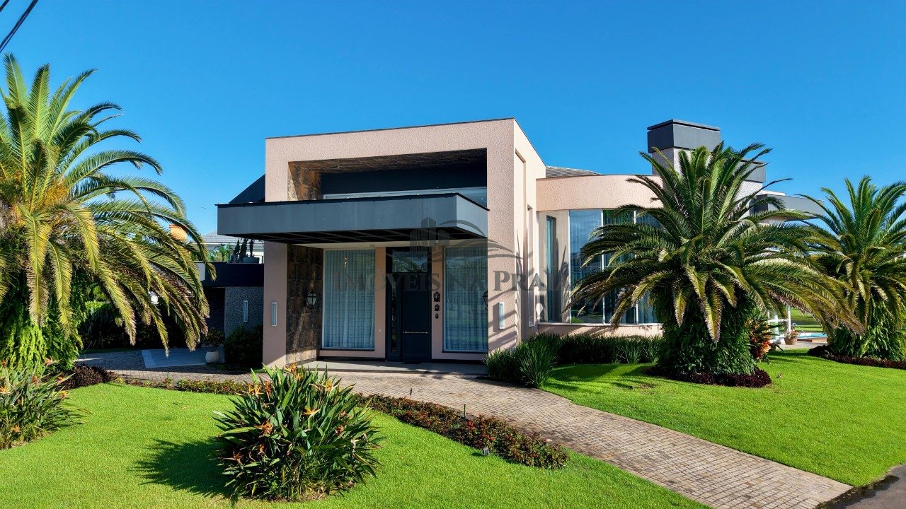 Casa em Condomínio 5 dormitórios no bairro Bosques de Atlântida